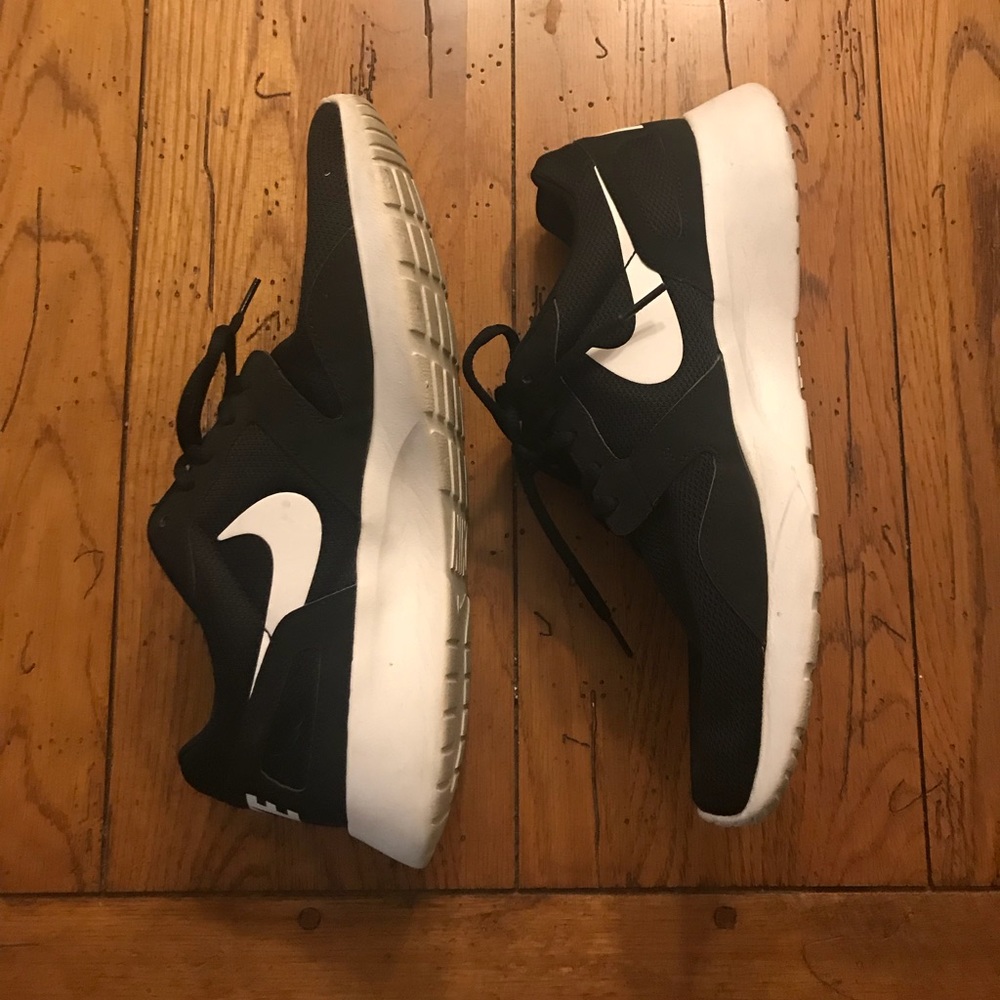 Nike Tanjun